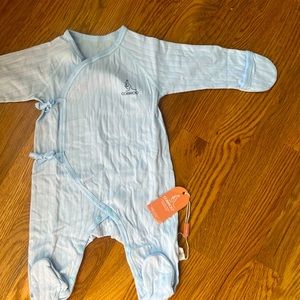 NWT Cobroo 100% Cotton baby blue newborn footie pajamas size 0-6 months
